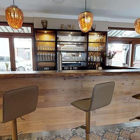 Bruchköbel Hotel Restaurant Zum Schwanen מראה חיצוני תמונה